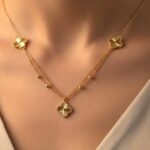 گردنبند طرح سه ونکلیف دوریکا طلا